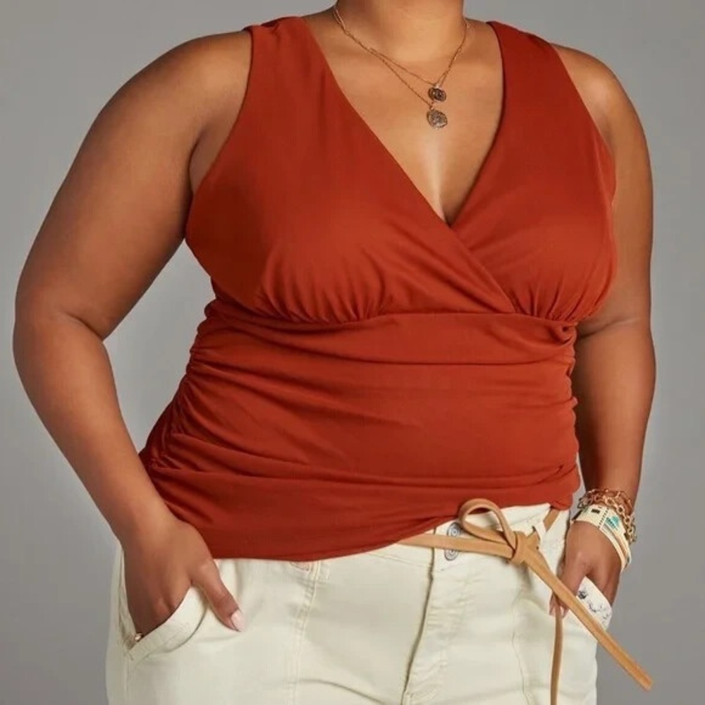 ANTHROPOLOGIE V NECK RUCHED MESH TANK